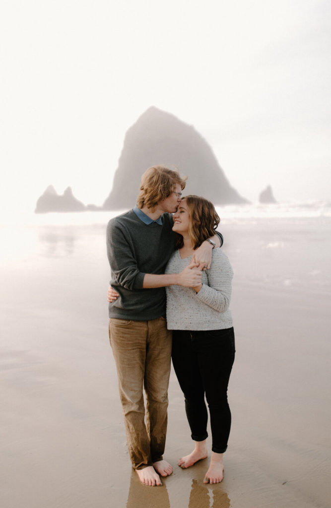 This image has an empty alt attribute; its file name is 3B9A8336-667x1024.jpg